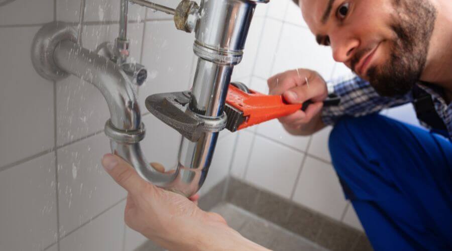 Professional same day plumber services in Palacios, TX